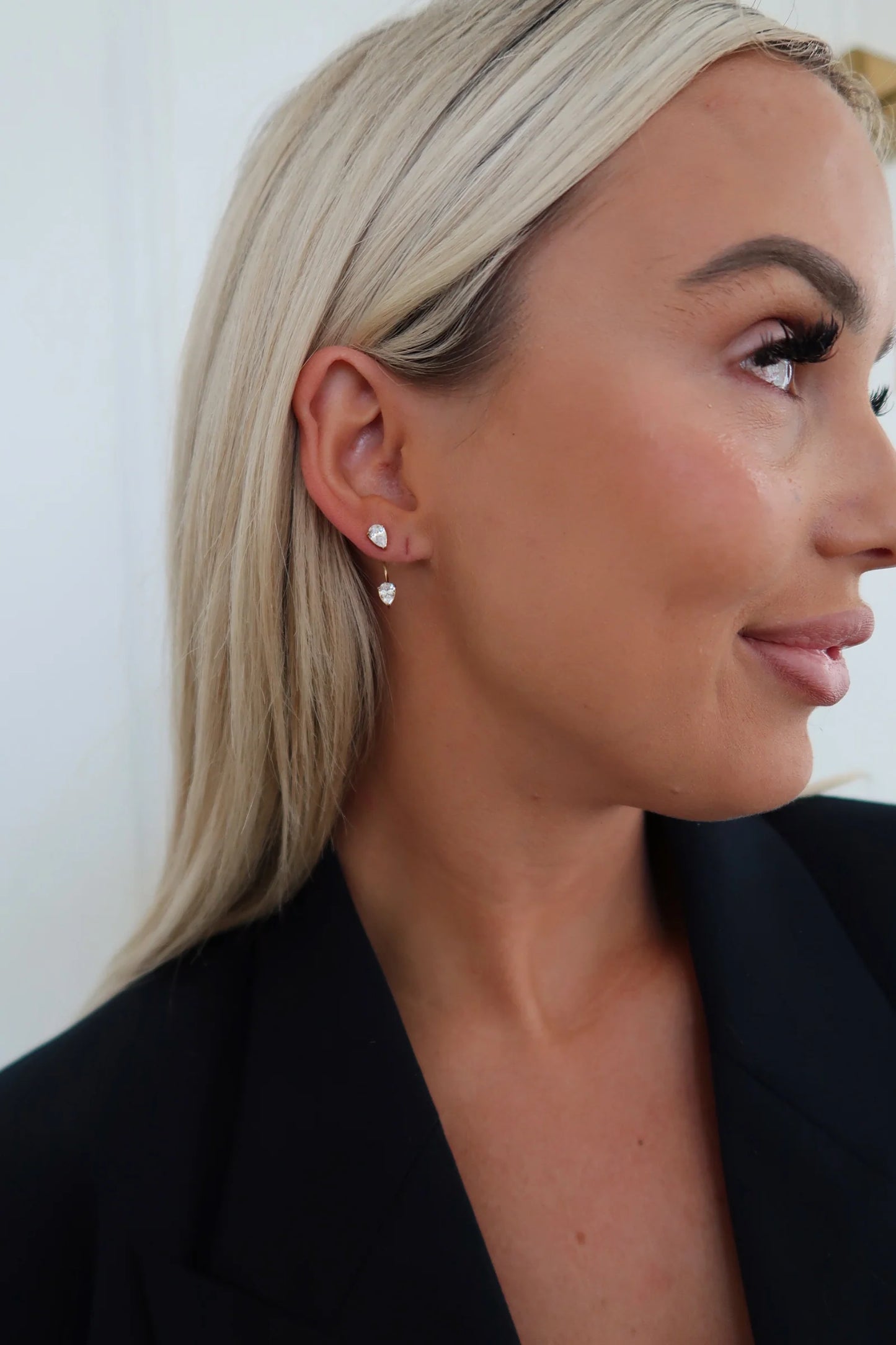 Chansutt Pearls: Olivia Earrings