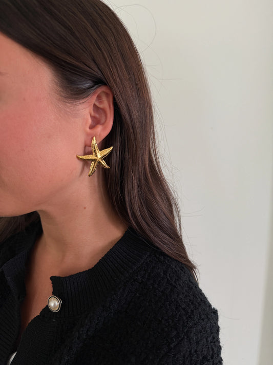 Chansutt Pearls: Starfish Earrings