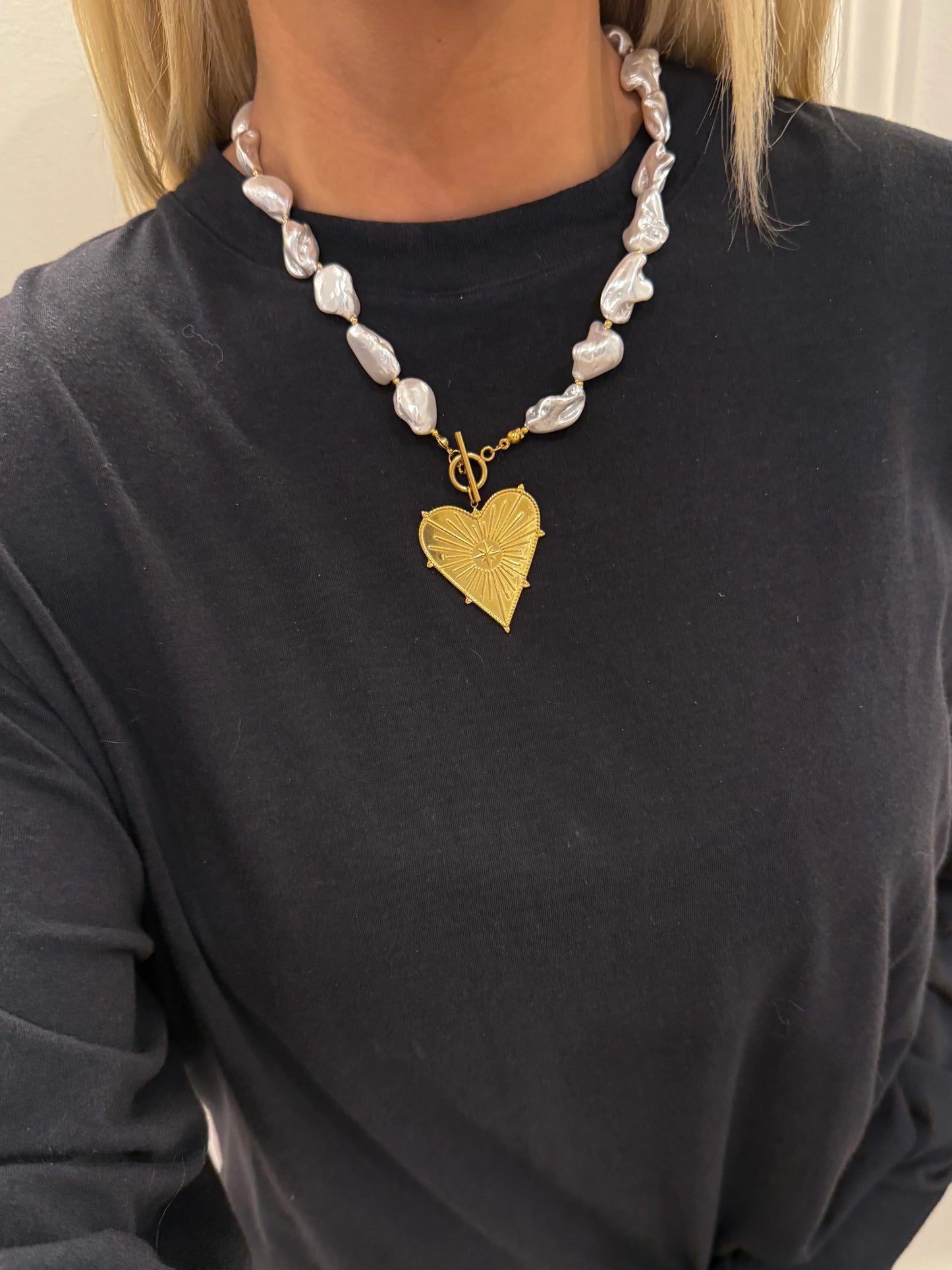 Chansutt Pearls: Blaze Necklace