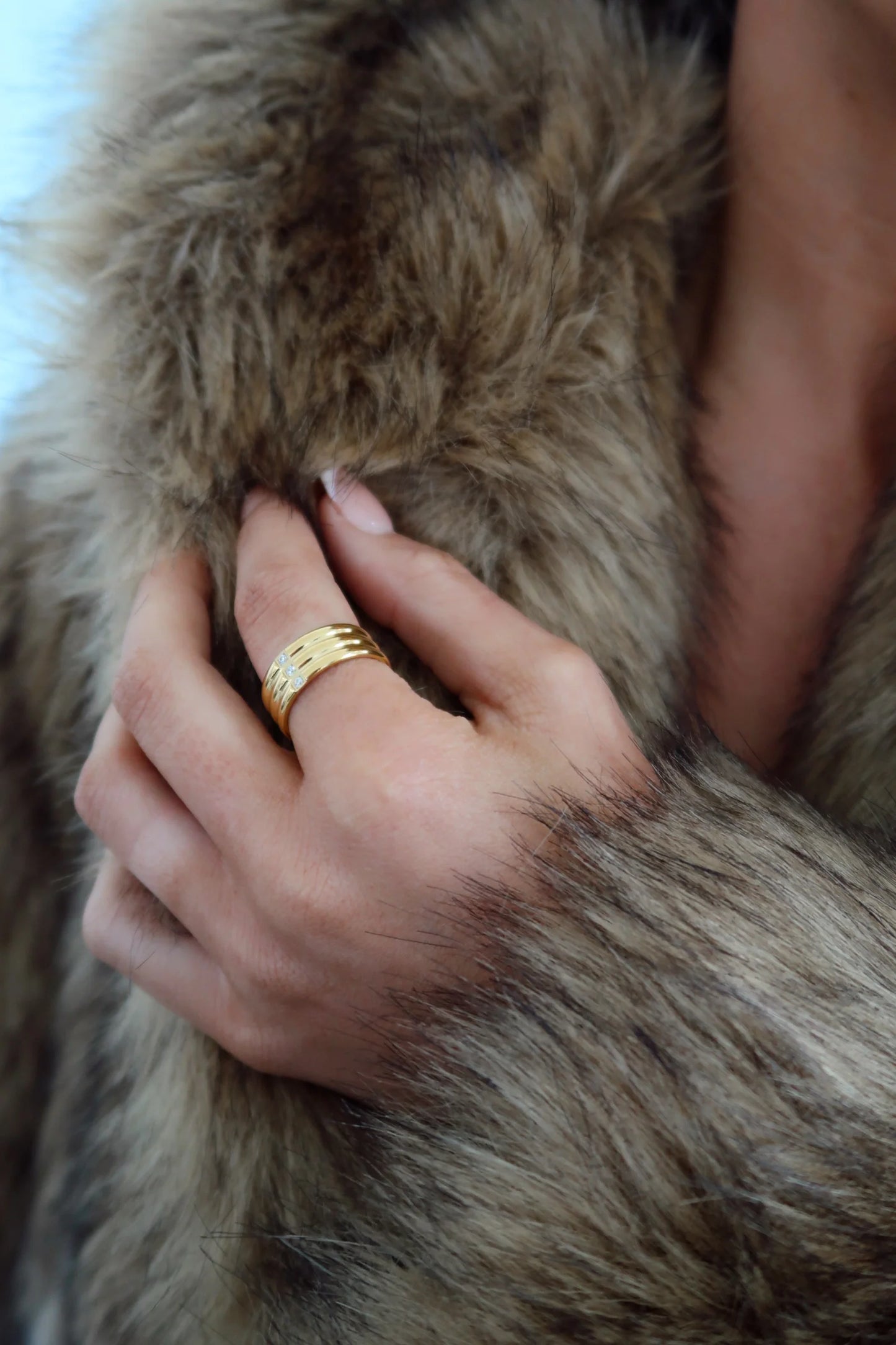 Chansutt Pearls : Zoe Ring