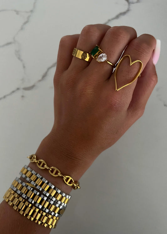 Chansutt Pearls: Gold Heart Ring