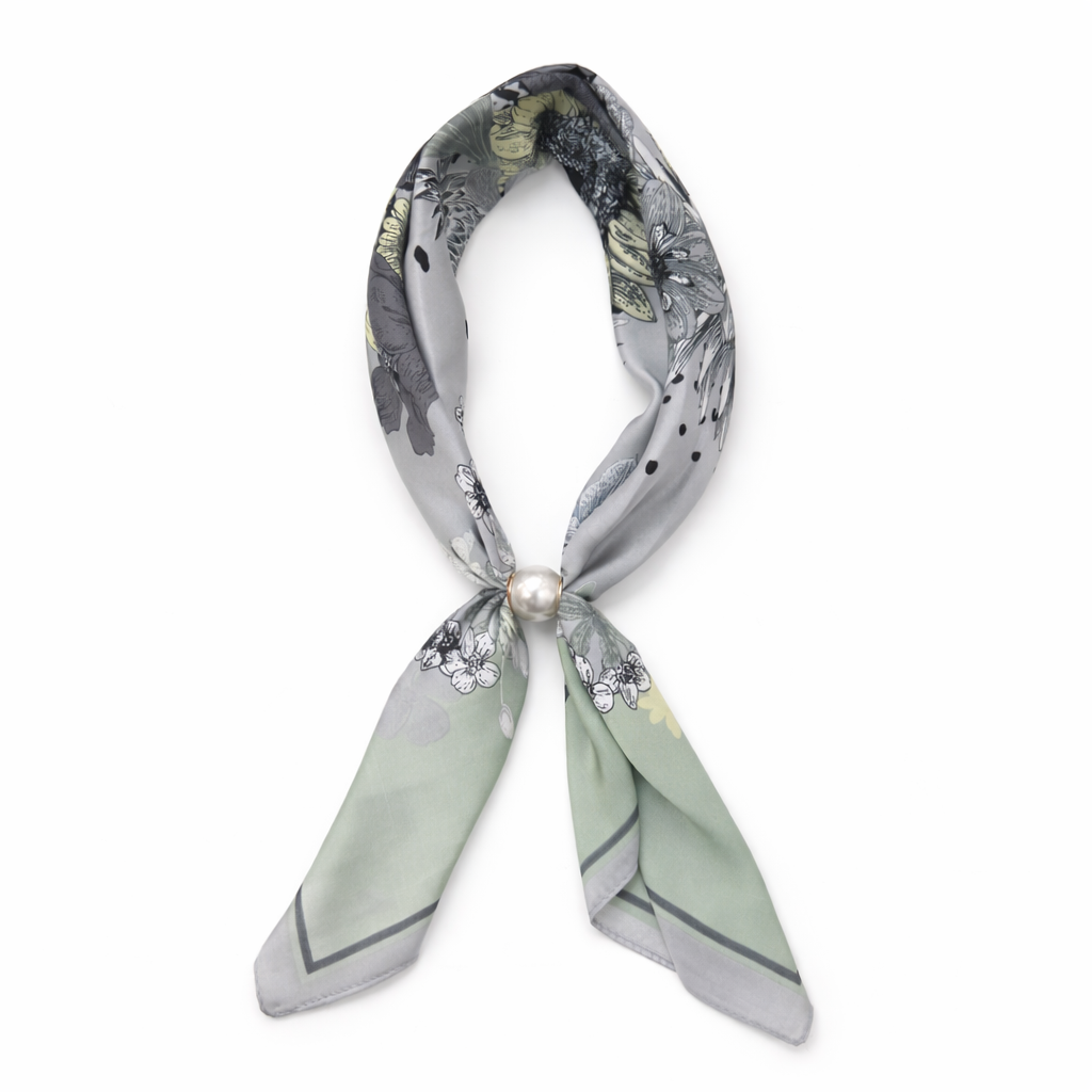 Patterned Magnetic Scarf